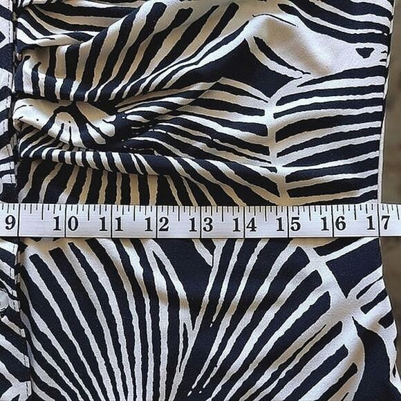 Vtg monochromatic tropical print long sleeve button up blouse - Picture 12 of 14